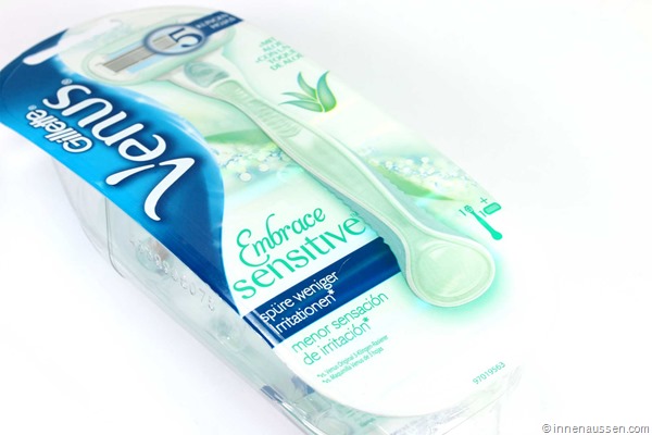 Verpackung-Gillette-Venus-Embrace-Sensitive-Rasierer-Innen-Aussen