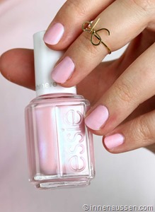 essie-just-stitched-1