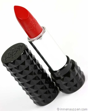 Kat-von-D-Studded-Kiss-Underage-Red-2-Innen-Aussen