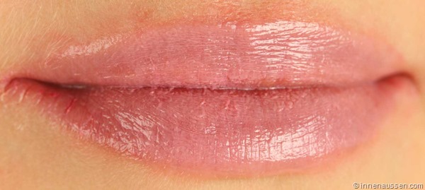 Tragebild-p2-Liquid-Lipstick-Secret-Texture