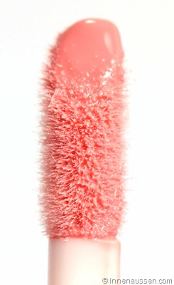 p2-Liquid-Lipstick-Secret-Texture