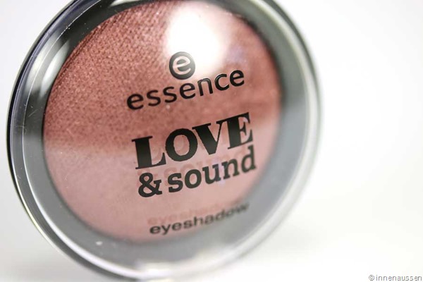 essence-love-sound-eyeshadow-glastonberry