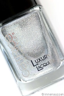 Catrice-Luxury-Lacquer-Liquid-Metal-09-Never-No-to-Holo