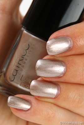 Catrice-Luxury-Lacquer-Liquid-Metal-12-Metallic-Rose-Revolution-Swatch