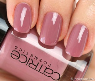 Catrice-Nagellack-103-Think-in-dusky-pink-Swatch