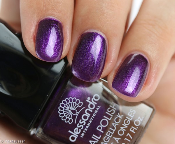 Alessandro-Purple-Passion-Swatch