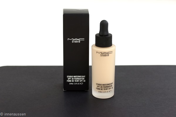 MAC-Studio-Waterweight-Foundation