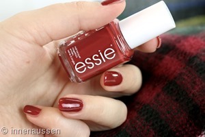 Swatch-essie-with-the-band