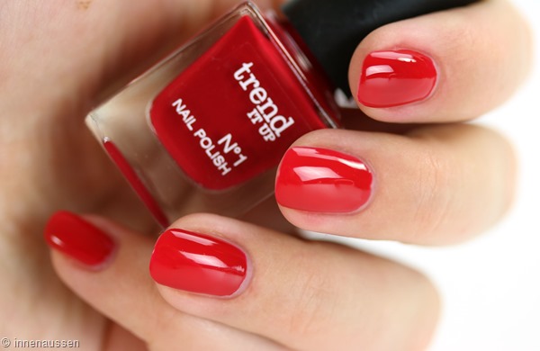 trend-it-up-Nagellack-150-Swatch-Innen-Aussen