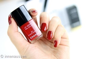 Chanel-Ecorce-Sanguine-Innen-Aussen-Swatch1