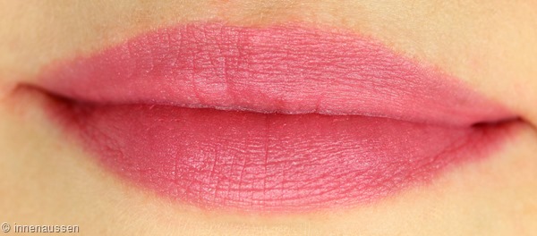 Loreal-Color-Riche-Delicate-Rose-Eva-Innen-Aussen-Swatch