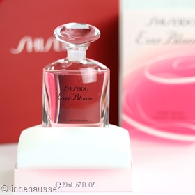 Shiseido-Ever-Bloom-Innen-Aussen