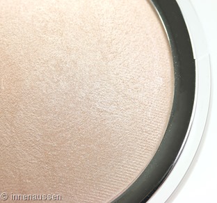 Catrice High Glow Mineral Highlighter Detail Innen Aussen