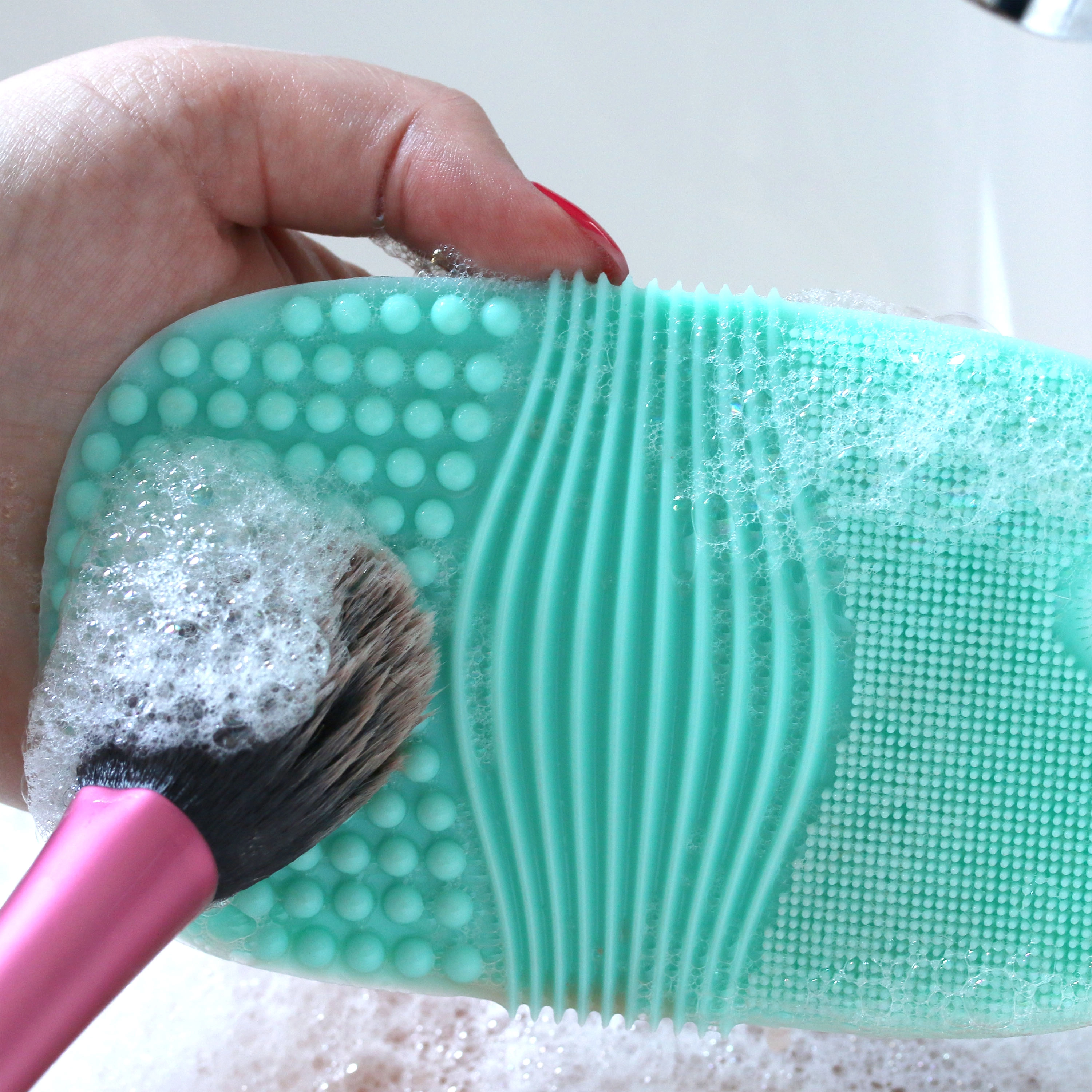 Silikon-Make-up-Pinsel Reinigungsmatte – Mit 4 Zonen & Saugnäpfen – Spülmaschinenfest, Für Alle Bürsten