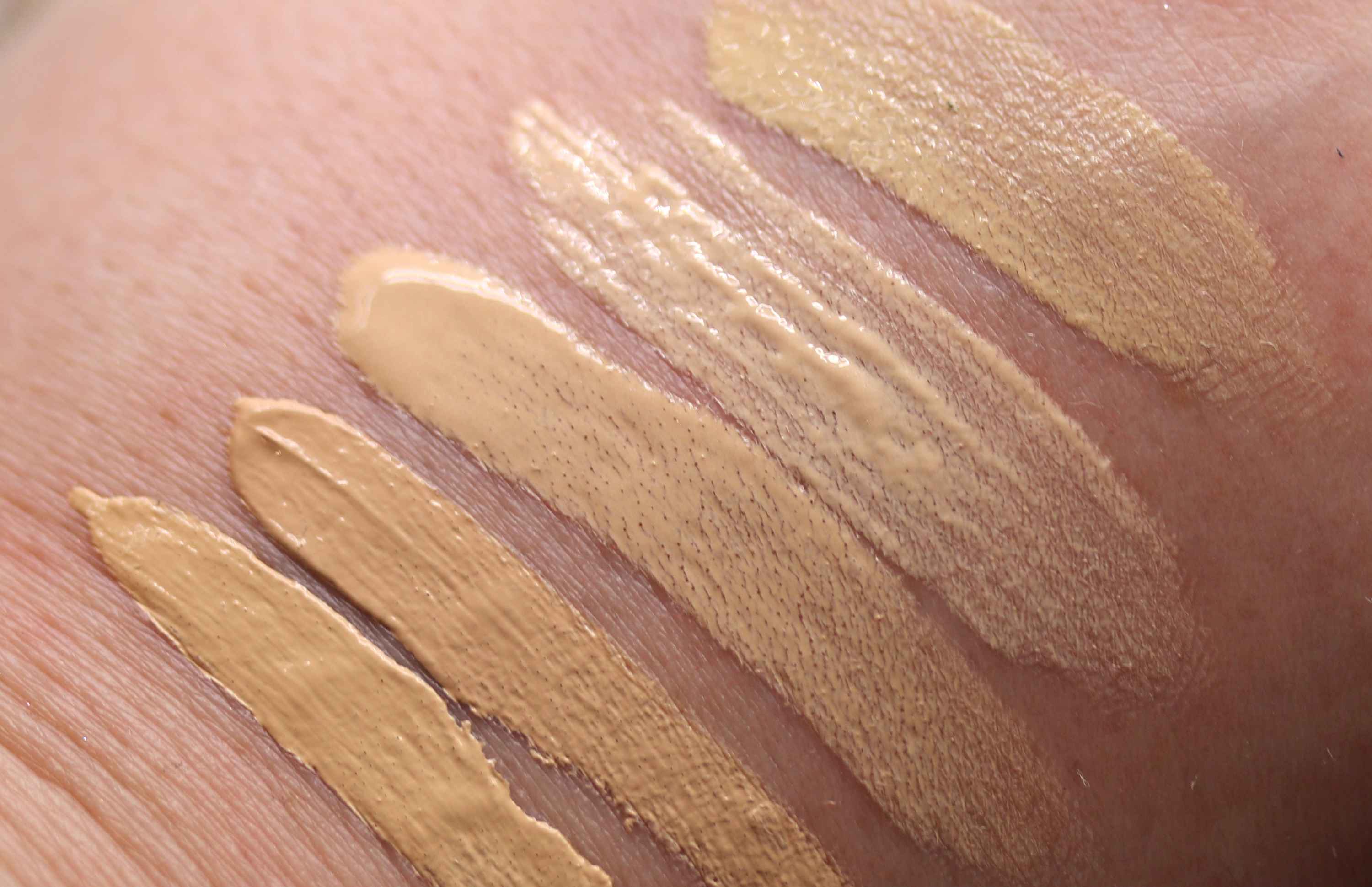 LOV Concealer Swatches InnenAussen