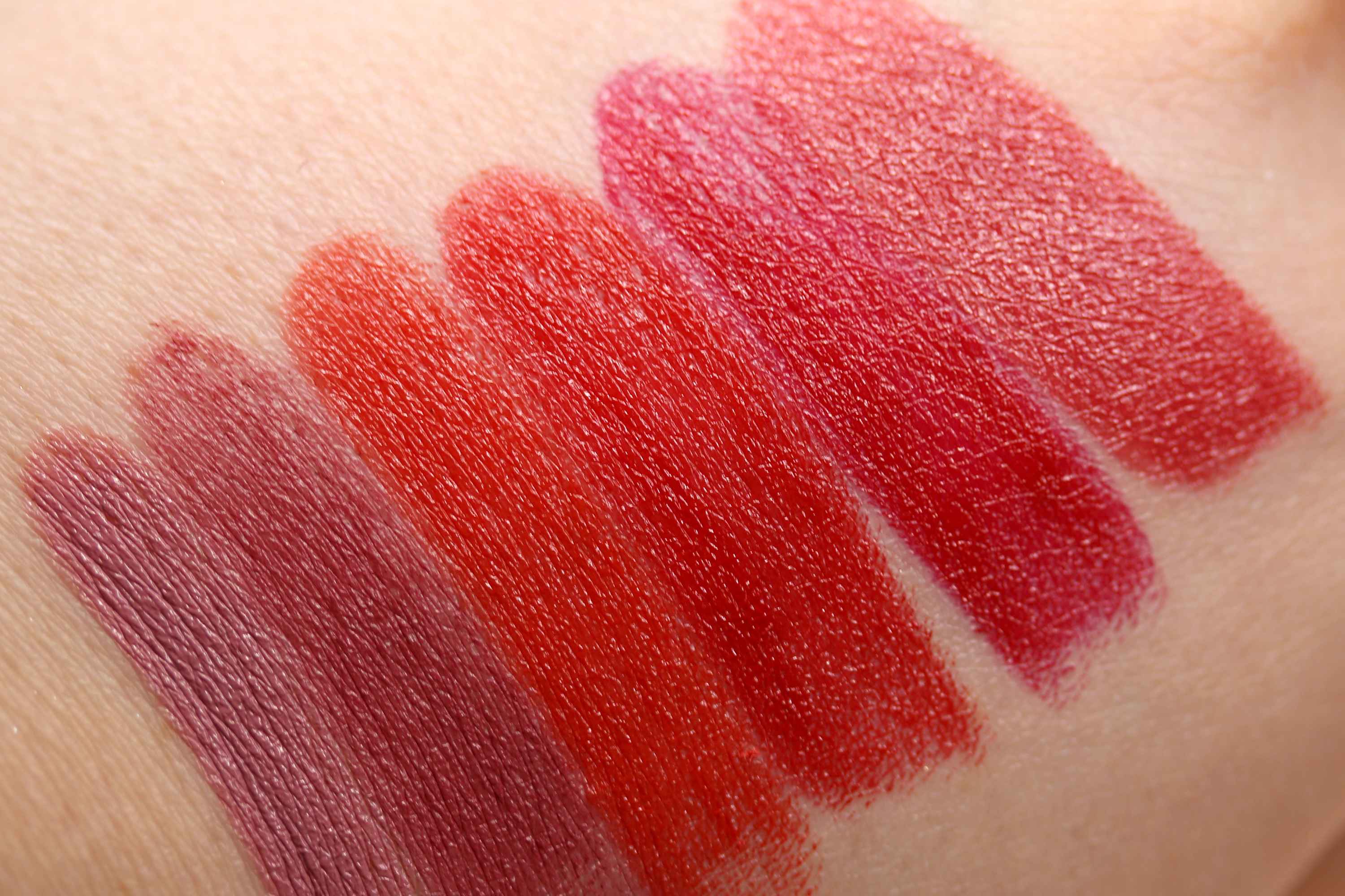 LOV Lipaffair Color Care Lipstick Swatches InnenAussen 1