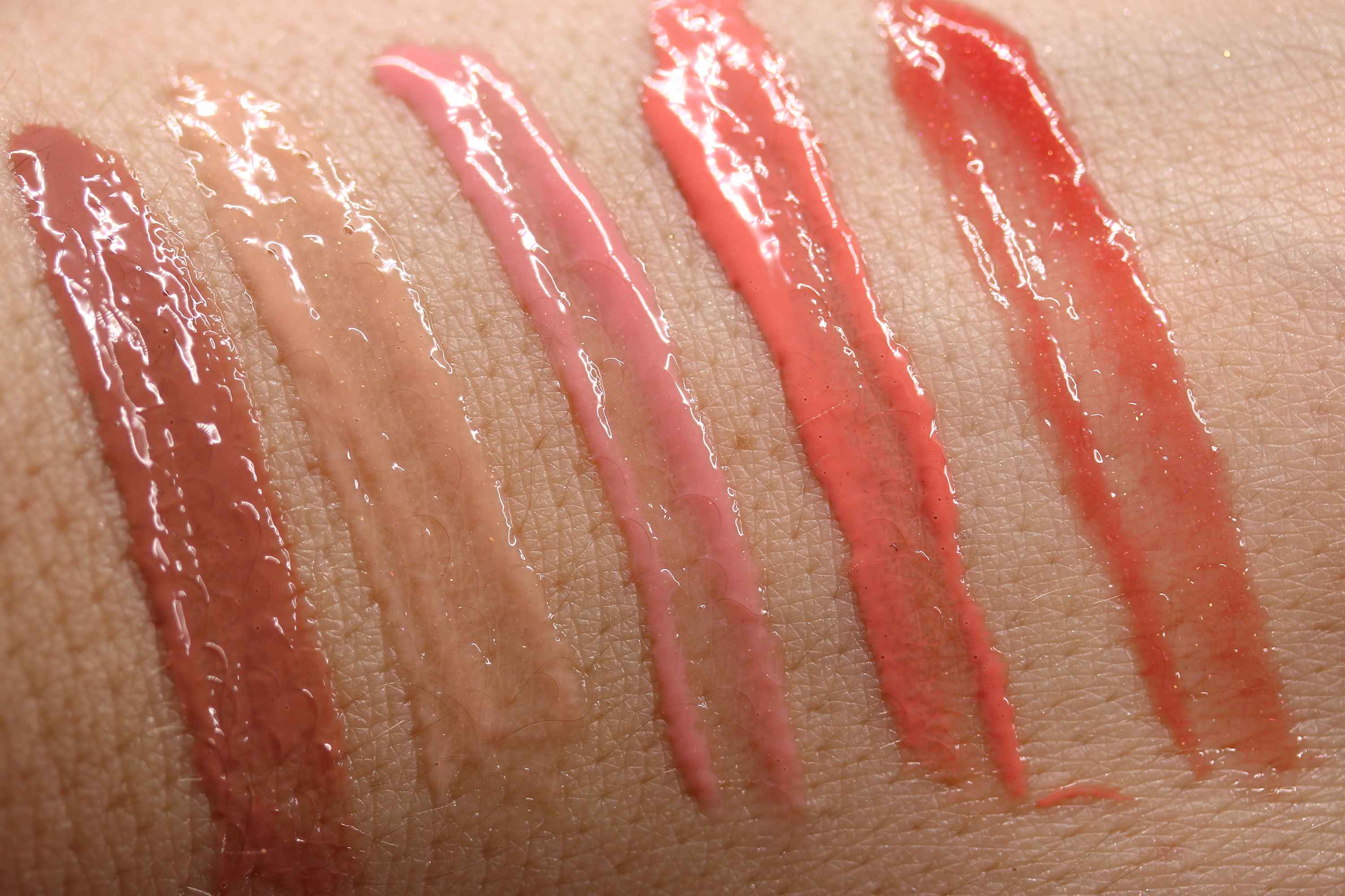 LOV Volume Gloss Swatches InnenAussen