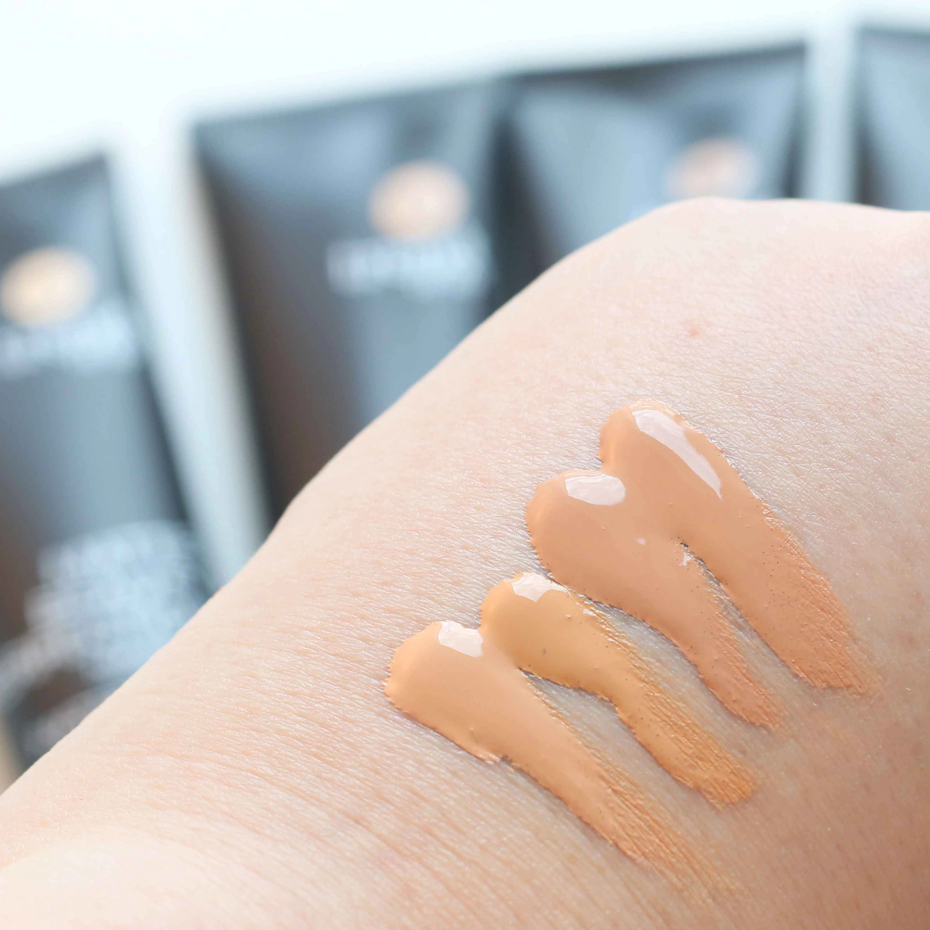 Swatches Matte Beauty Perfection Foundation trend it Up InnenAussen