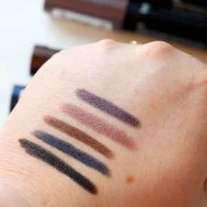 dm trend It Up Swatches Eye Shadow Pen InnenAussen