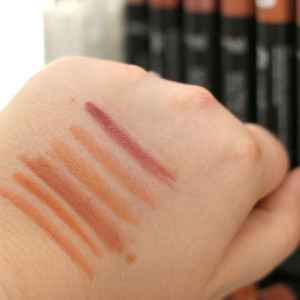 dm trend It Up Swatches Ultra Wear Nude Pen InnenAussen