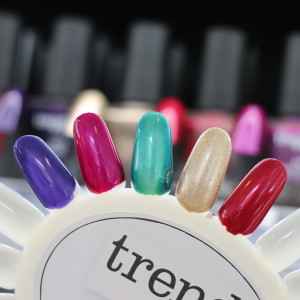 dm trend it up No 1 Nagellack Swatches InnenAussen