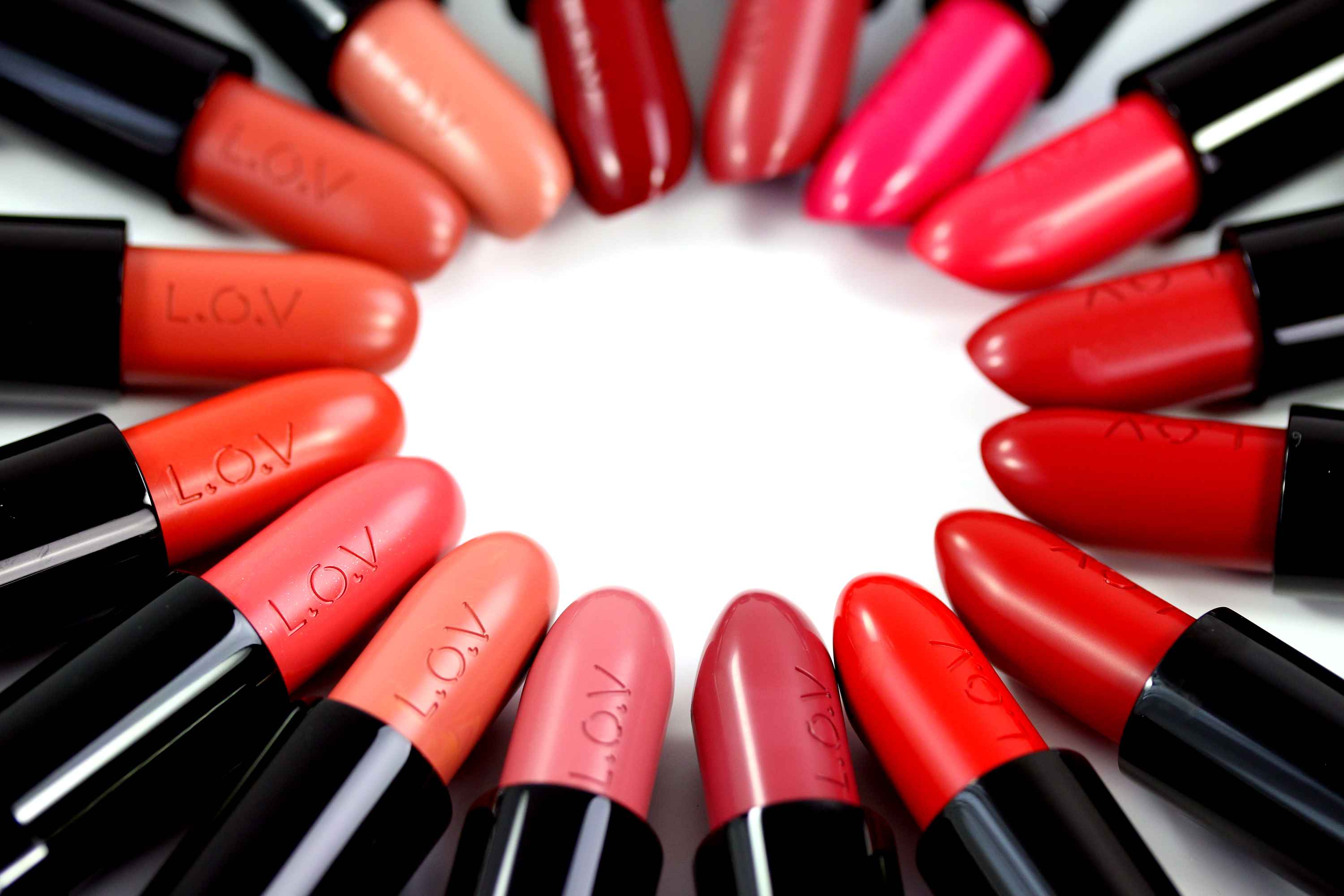 LIPaffair Color & Care Lipstick