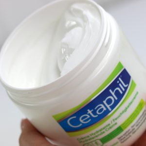 cetaphil-feuchtigkeitscreme-offen