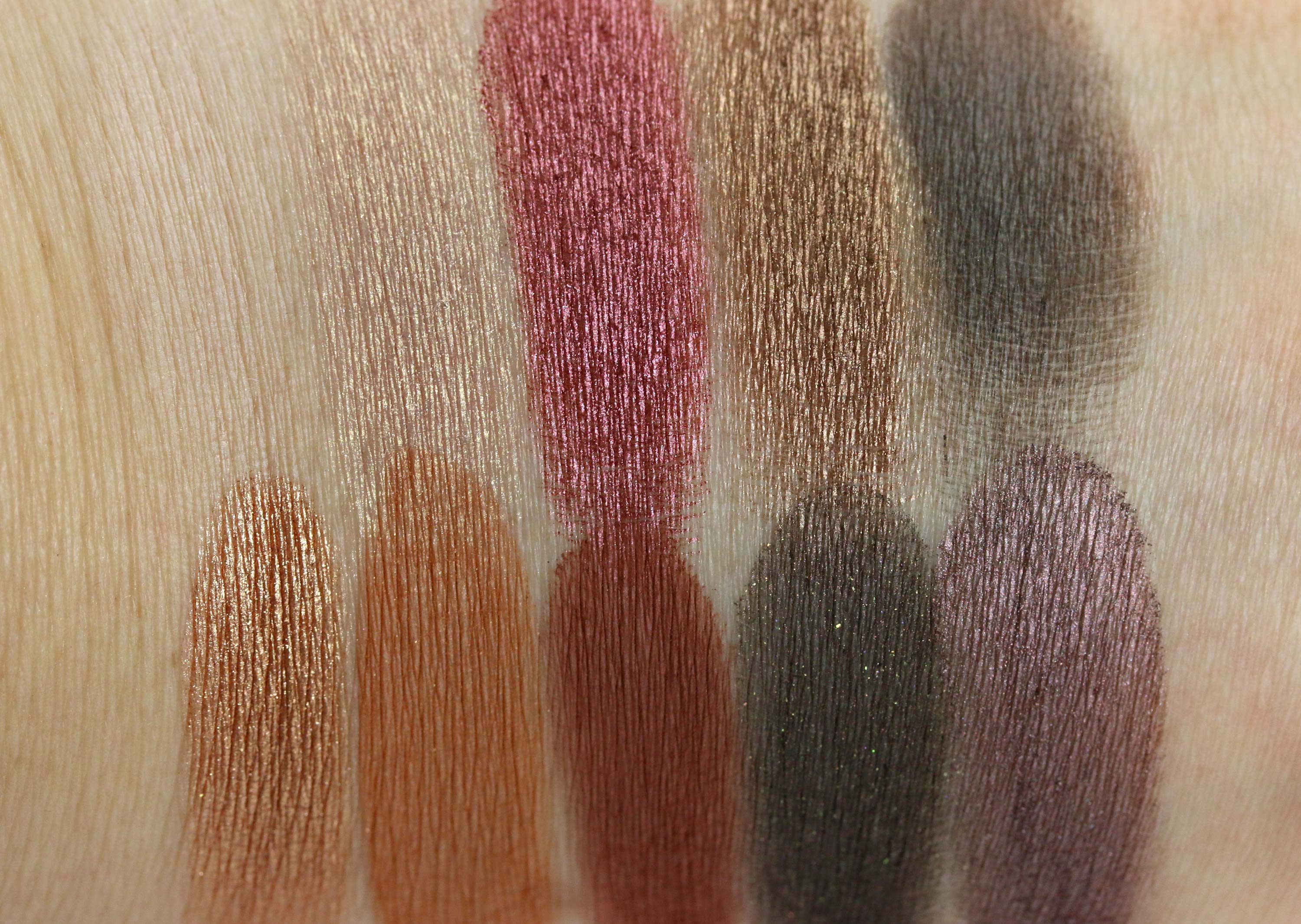 zoeva-cocoa-blend-palette-swatches