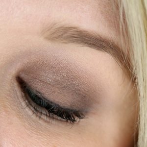 amu-bobbi-brown-lidschatten