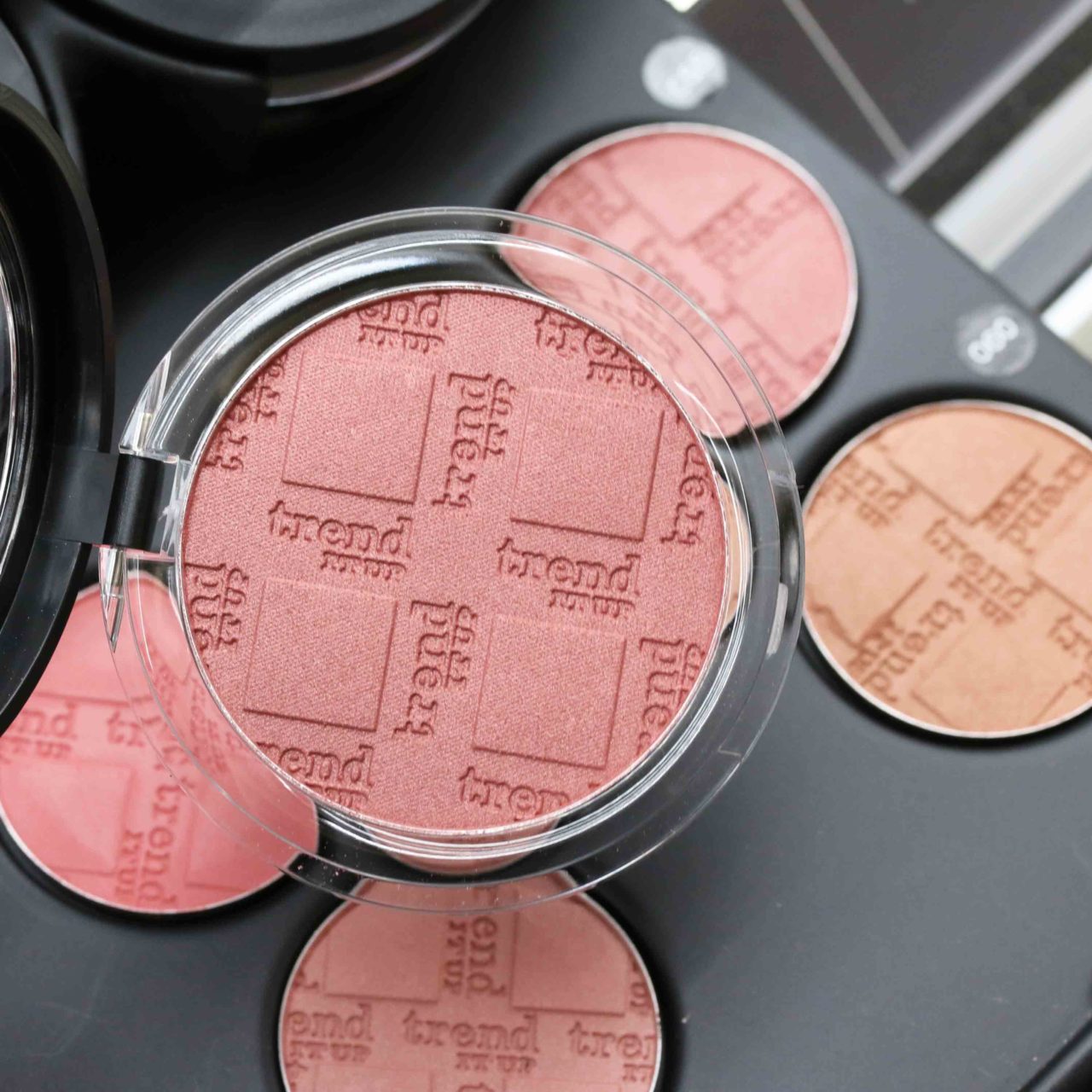 trend It Up Sortiment Update - Preise und Swatches - InnenAussen