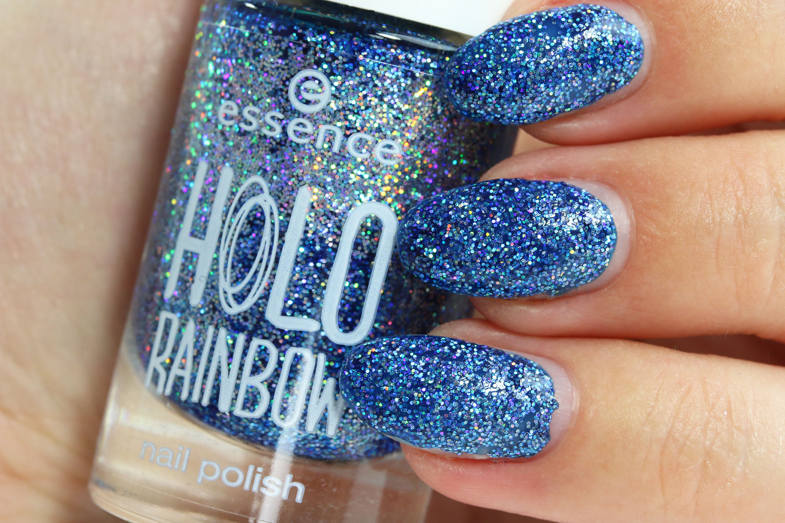 Essence Holo Rainbow Nagellack Tragebilder Innenaussen