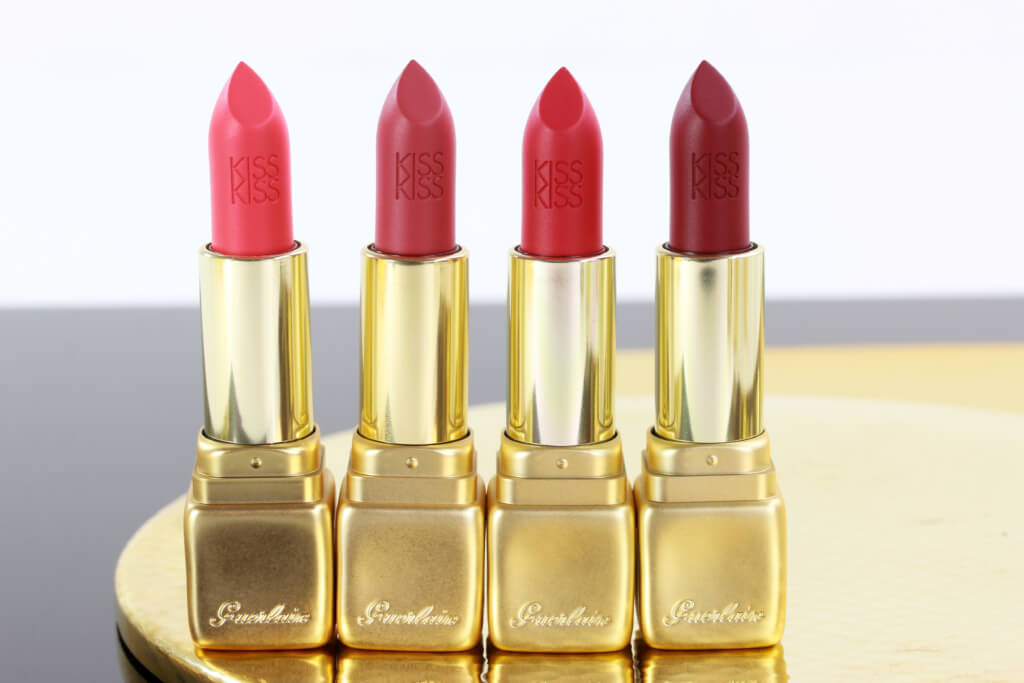 Guerlain kisskiss matte 307. Guerlain kiss kiss r330. Guerlain kisskiss lipstick. помада guerlain kisskiss #m375. помада guerlain kiss kiss.