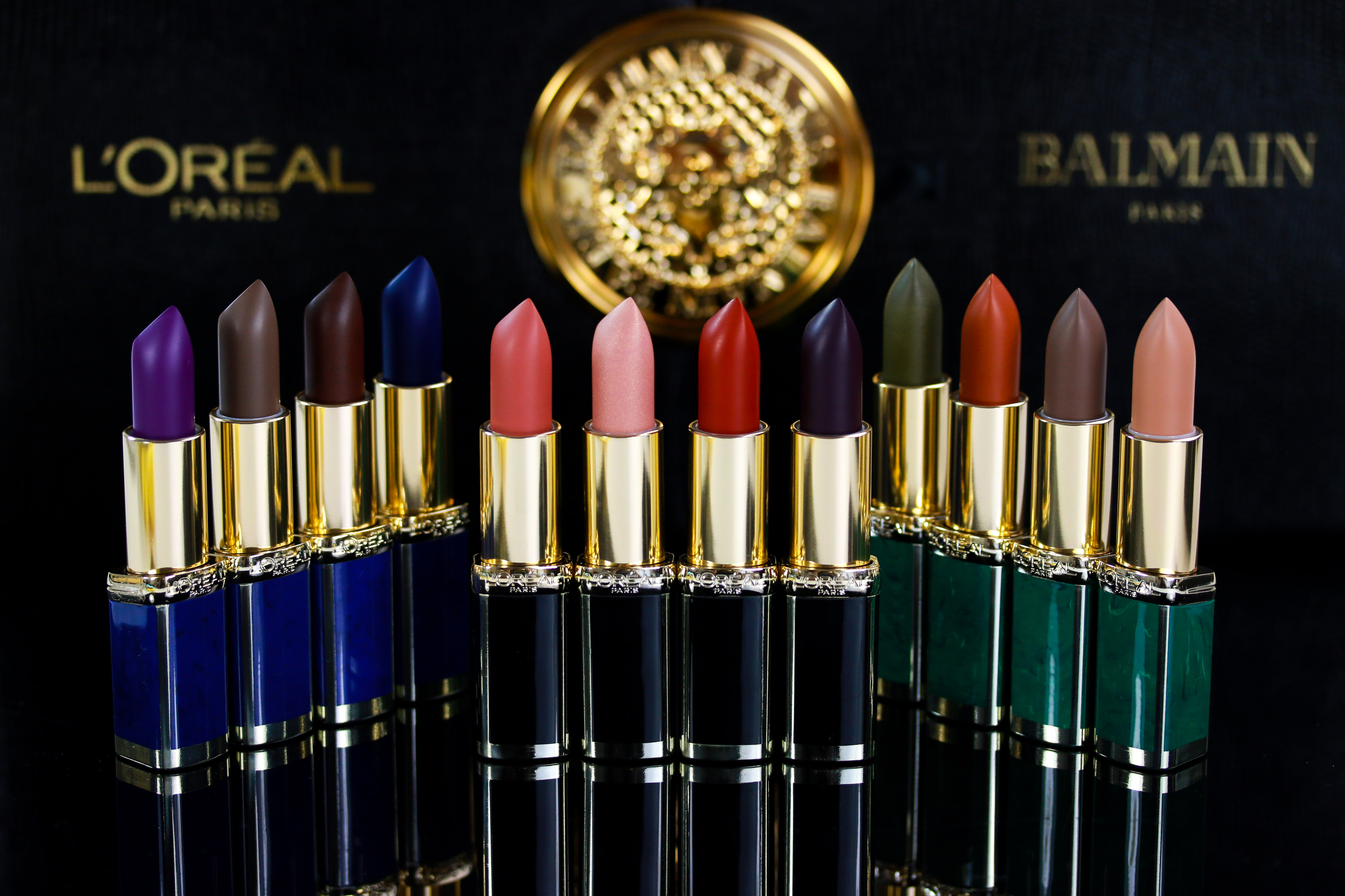 Loreal Balmain Lippenstift Kollektion Swatches Gewinnspiel Innenaussen