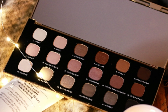 Advent Tag 14 Bareminerals Make Up Pflege Set Innenaussen