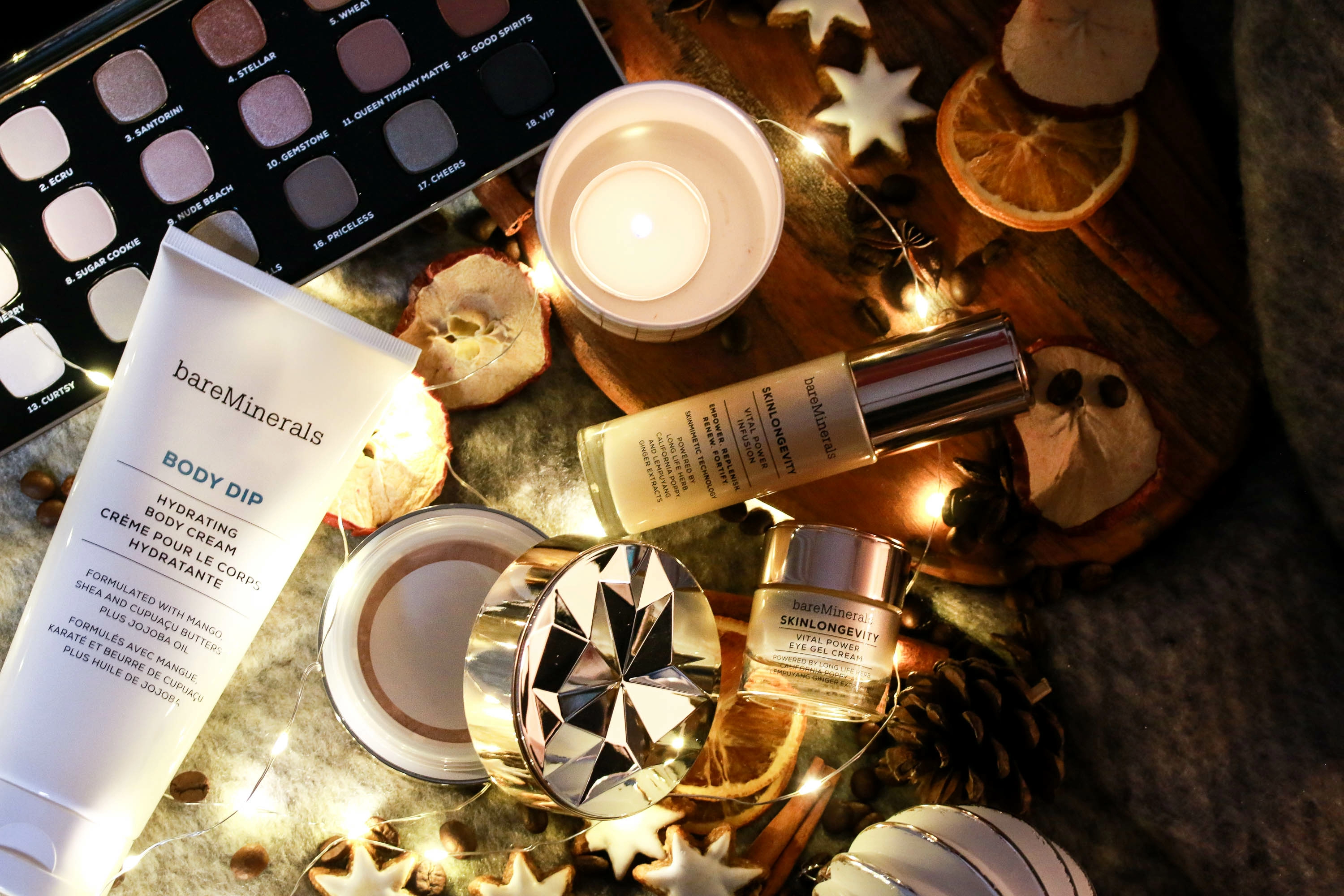 Advent Tag 14 - bareMinerals Make-Up InnenAussen - & Set Pflege