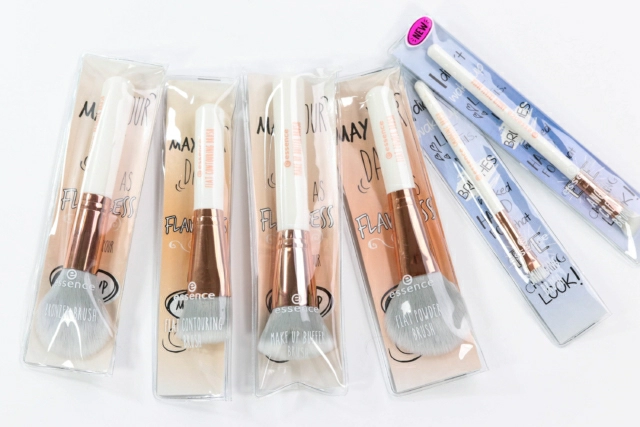 essence Pinsel