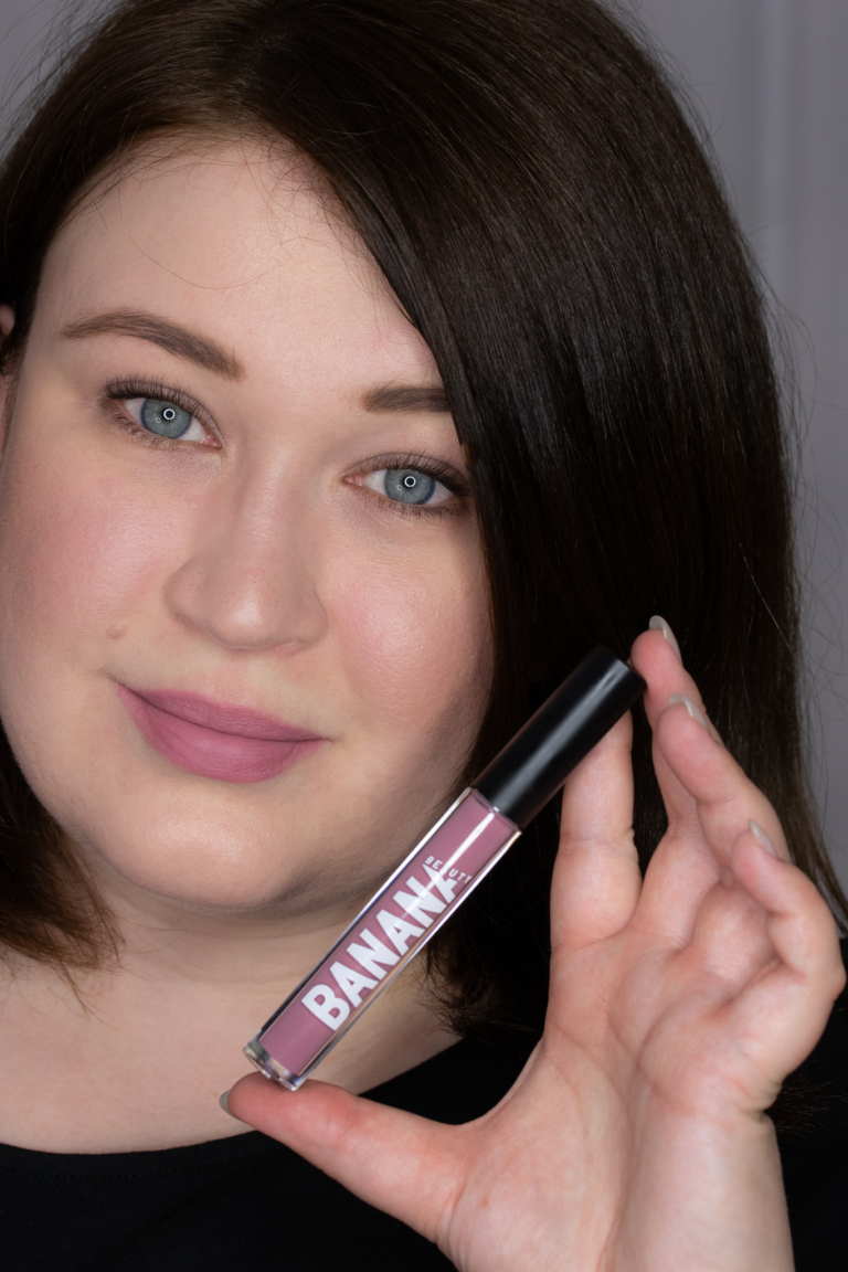 Banana Beauty Liquid Lipsticks InnenAussen