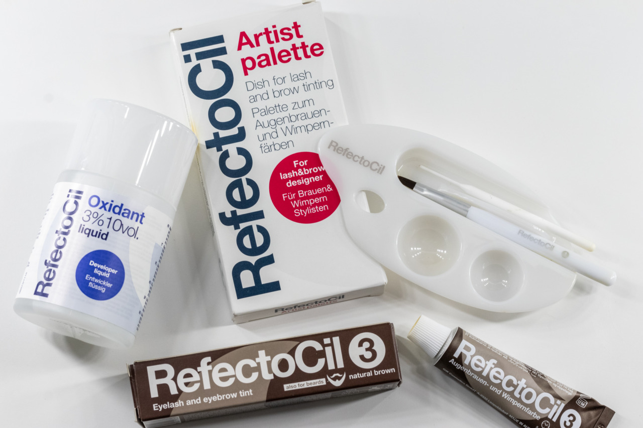 Tutorial Augenbrauen zuhause färben mit RefectoCil InnenAussen