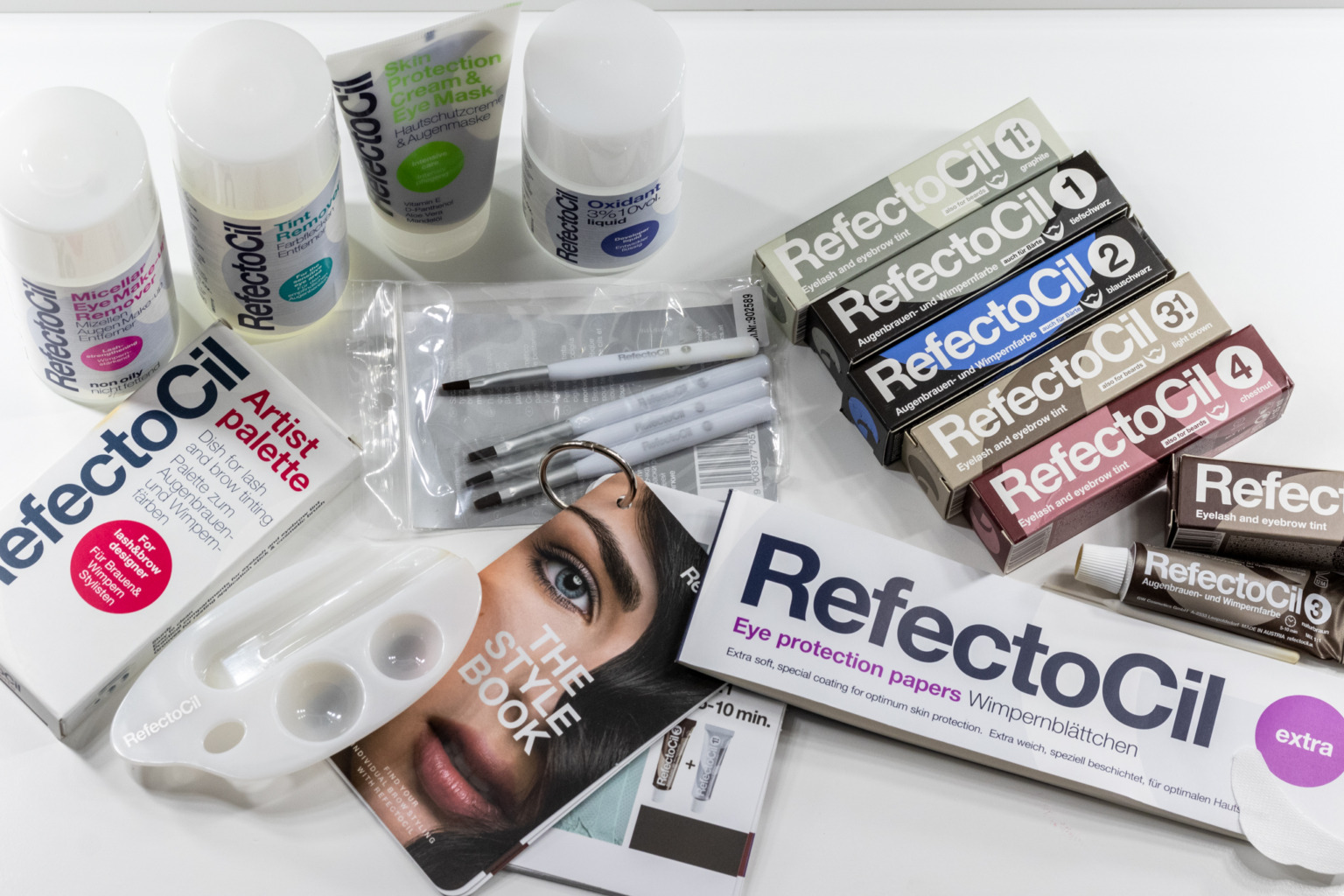 Tutorial Augenbrauen zuhause färben mit RefectoCil InnenAussen