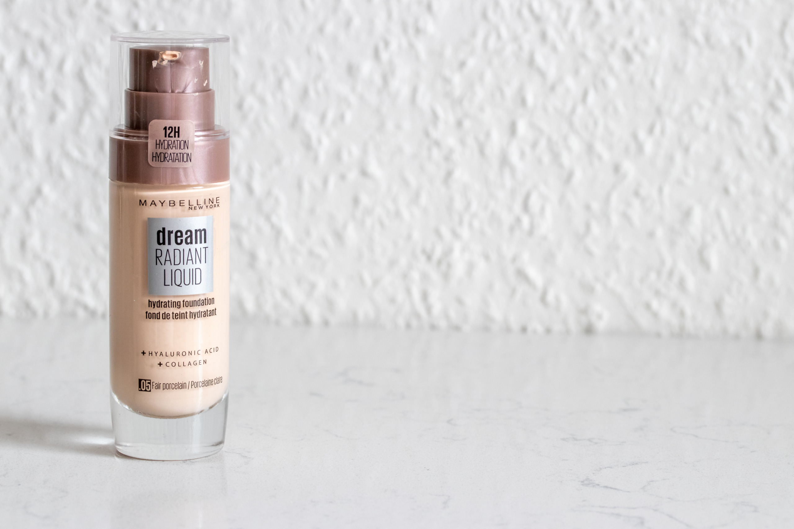 Maybelline Dream Radiant Liquid Foundation Innenaussen