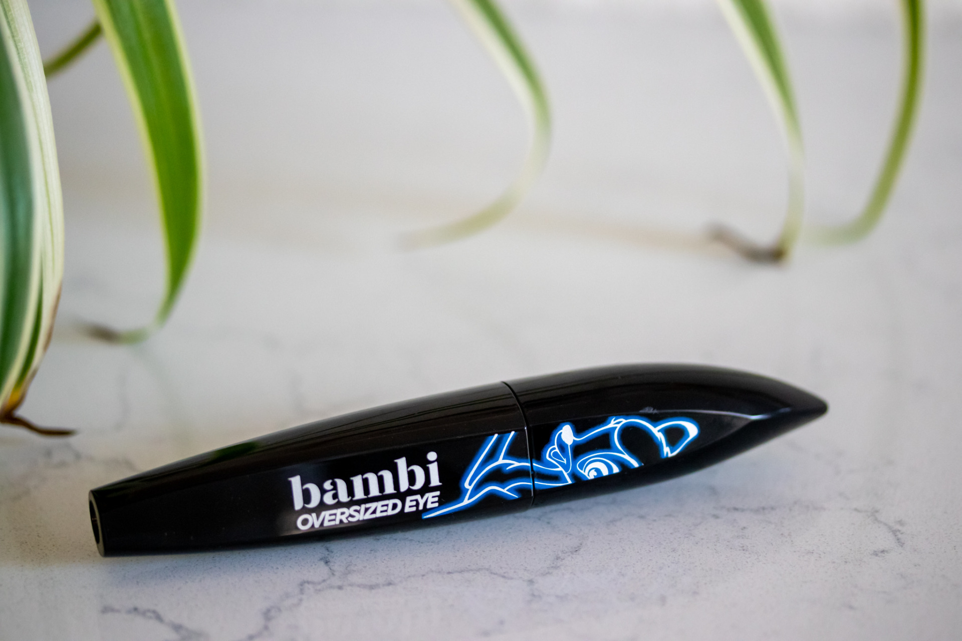 Loreal Bambi Oversized Eyes Mascara mit Tragebildern InnenAussen