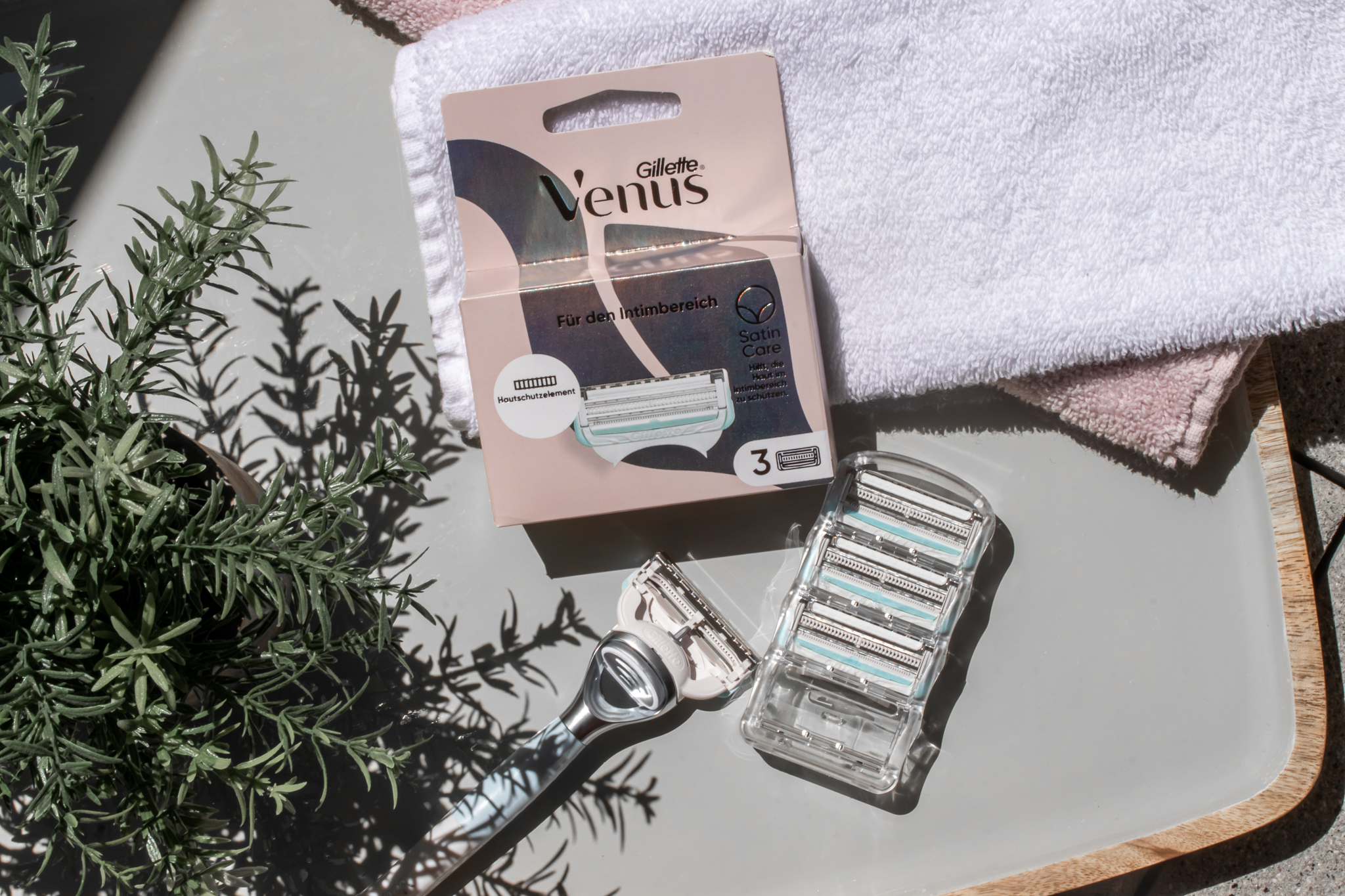Satin Care Rasierer Für Den Intimbereich Gillette Venus & Satin Care – Rasierer & Pflege für den Intimbereich